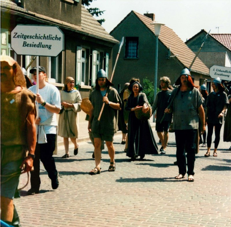 Festumzug 1025 Jahre Lostau